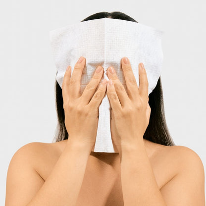 POLSO Cleansing Cloth Face Towel - Using towel on face