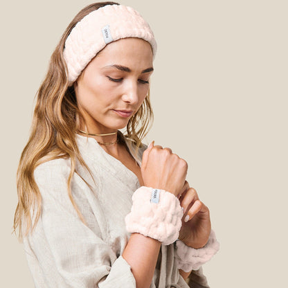 POLSO Model Wearing Spa Headband and Wash Cuffs Looking Down